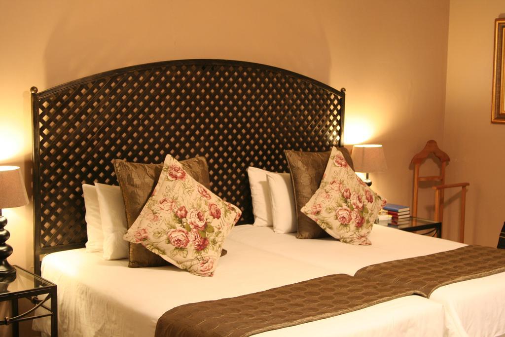 Greenfields Guesthouse & Restaurant アルバートン エクステリア 写真